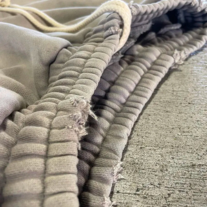 กางเกงวอร์มขาบานสำหรับผู้ชายผ้าฟลีซแอซิดผ้าคอตต้อนปักลายโลโก้แบบวินเทจขายดี - Product Image 5