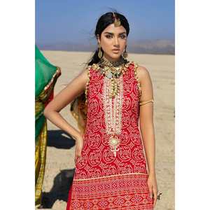 ชุดสูทผ้าลอนปักลายสีแดงสำหรับผู้หญิง แบบยังไม่เย็บติดกัน เหมาะสำหรับใส่ในชีวิตประจำวัน พร้อมการตกแต่งด้วยลายปักที่ประณีต - Product Image 3