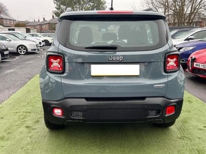 JEEP RENEGADE 2016 USADO CON VOLANTE A LA IZQUIERDA/DERECHA - Product Image 2