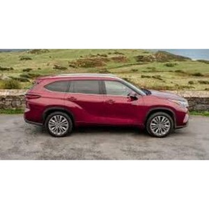 2018 pour Toyota Highlander Sport 4x4 fournisseur européen avec direction gauche et sièges en cuir disponibles à la vente - Product Image 1