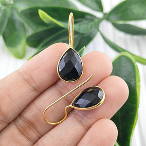 ต่างหูลูกแพร์โอนิกซ์สีดำทำด้วยมือต่างหูห้อยอัญมณีธรรมชาติต่างหูผู้หญิงสีดำนิลเครื่องประดับขายส่ง - Product Image 1