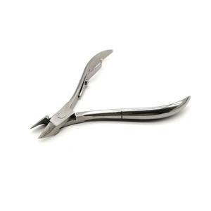 Vente en gros de coupe-ongles de haute qualité, ciseaux personnalisés, pinces à cuticules professionnelles pour les ongles en provenance du Pakistan - Product Image 2