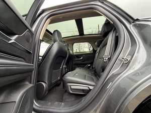 LINCOLN CORSAIR PREMIERE AWD 2024 EXTREMADAMENTE LIMPIO, TRANSMISIÓN AUTOMÁTICA - Product Image 3