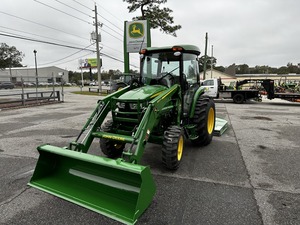 Tracteur/chargeur John Deere 4044R RC4072 avec moteur diesel Yanmar de 44 CV, compatible avec la pelle rétrocaveuse et le grappin - Product Image 4