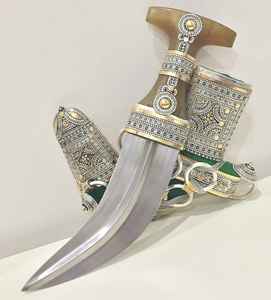 Manche de couteau en corne de buffle de qualité supérieure, artisanat durable de style naturel - Product Image 1