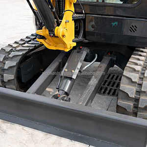 Venta caliente UCM SE17SR 1,7 T Micro excavadora sobre orugas para motor Kubota Mini excavadora para paisajismo agrícola con engranaje de bomba de Motor - Product Image 2