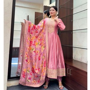 Nueva moda indio paquistaní Anarkali Salwar Kameez vestido traje para mujeres-Bollywood étnico Pishwas vestido al por mayor para adultos - Product Image 2