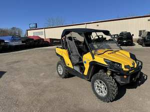 LISTO PARA CONDUCIR AHORA: Can-Am COMMANDER 800R XT UTV 2026 PARA ADULTOS - Product Image 4