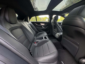 Mercedes-Benz AMG GT 43 AWD Rouge Vif 2024 Sièges en Cuir Démarrage à Distance Pack Premium Coupé Boîte Automatique Gauche Dark R17 - Product Image 2