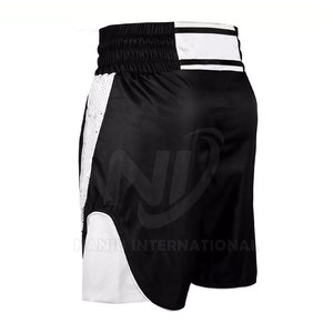 Nouveaux shorts de Muay Thai pour hommes sous marque privée OEM Service Vente en gros Shorts de Muay Thai pour hommes personnalisés - Product Image 3