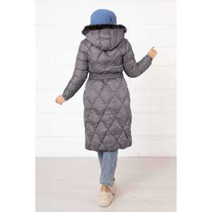 Chaqueta de Invierno con Patrón de Baklava, Tejido Gris, Relleno de Fibra de Poliéster - Product Image 4