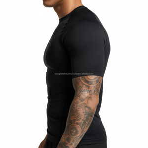 Ensemble de sport unisexe personnalisé : T-shirt de compression sans manches léger et short moulant pour l'entraînement et le sport 2 - Product Image 4