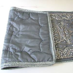 Mantel Individual con cuentas, cargador redondo hecho a mano para comedor de lujo y decoración de vacaciones, pieza única hecha a mano con cuentas, mantel, inauguración de la casa - Product Image 5