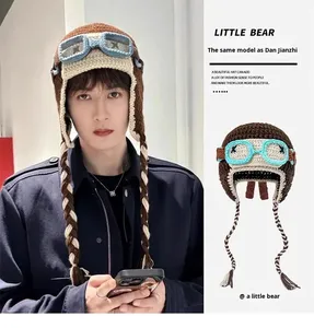 Chapeau de pilote tendance style européen et américain, tricoté à la main, rayé, décontracté, hiver, 100% coton, unisexe, personnalité, vente en gros usine - Product Image 4