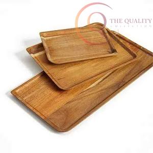 Bandeja de Servir de Madera Hecha a Mano con Acabado Premium, Perfecta para Regalo - Product Image 1