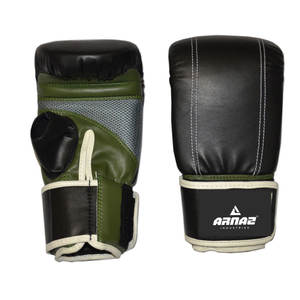 Gants de boxe durables et confortables avec rembourrage, conception absorbant les chocs et support de poignet sécurisé - Product Image 2