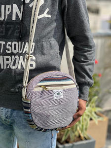 Nouveau 2025 sac à bandoulière rond en chanvre fait main sac à bandoulière Boho écologique avec poche à fermeture éclair sacs à bandoulière en chanvre naturel de l'Himalaya - Product Image 4