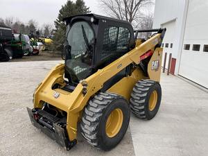 2021 pour chargeur frontal Caterpillar 272D3 Skid Steer Loader avec composants de base efficaces-Moteur et roulement - Product Image 3