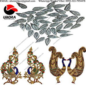 Parches de diseño de diamantes de imitación de corazón de cristal con cuentas hechas a mano, insignia para coser, apliques, ropa decorada, accesorios de costura - Product Image 3