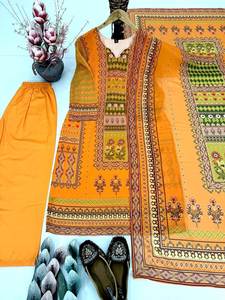 Conjunto Informal de Diseño Indio de Alta Gama, Top de Georgette Sintética con Estampado Digital y Trabajo Manual, Pantalón de Seda Suave y Dupatta con Estampado Digital - Product Image 6