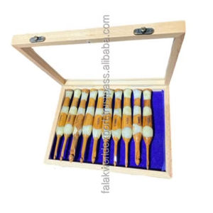 Crochets en bois et résine sur mesure Design umique ergonomique idéal pour les magasins de fournitures de fil à tricoter par Falak World Export - Product Image 6