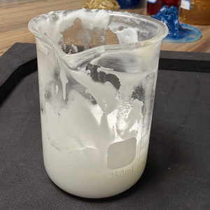 Additif <span class=keywords><strong>lubrifiant</strong></span> multifonctionnel Beyg 100C pour solutions de forage aquifères et hydrocarbures, pH 7-10.5, viscosité NLGI 1-4, améliorant la viscosité - Product Image 5