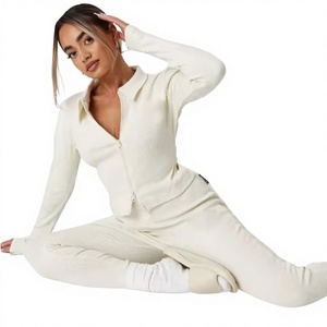 ชุดวอร์มออกกำลังกายแบบ 2 ชิ้นสำหรับผู้หญิง ขายดี ชุดวอร์มผู้หญิงสั่งทำ ชุดแทรคสูทสั่งทำสำหรับผู้หญิง เสื้อผ้าชุดวอร์ม - Product Image 1