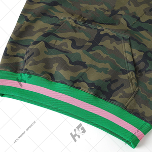 Sudadera de Felpa con Camuflaje Personalizado, Color Rosa Verde, con Cresta de Chenilla, Estilo Alpha Kapa Alpha, Sudadera de la Fraternidad Griega, Ropa de Sororidad al por Mayor - Product Image 3