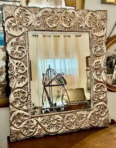 Espejo Ornamentado de Estilo Barroco Plateado, Marco de Estilo Victoriano Vintage con Diseño de Espiral - Product Image 2