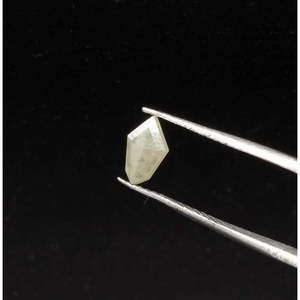 Diamante Natural Facetado Gris Kite de 5.4-8.6 mm, Corte Excelente/Good, para Joyería, Certificado IGI, Cristal Suelto Tipo Sal y Pimienta - Product Image 1