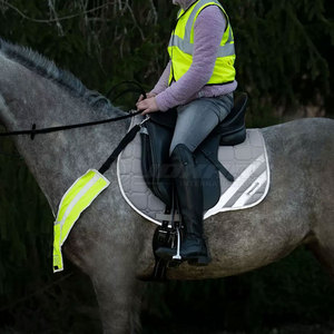 Tapis de selle en mousse de haute qualité avec construction légère et ajustement sûr pour la stabilité du tapis de selle de cheval - Product Image 6