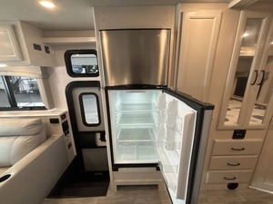 Remolque de Campamento Usado F-l-e-e-t-w-o-o-d F-l-a-i-r 28A 2024 en Venta para Camping y Viajes - Product Image 2