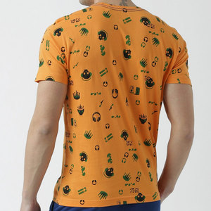 Camiseta Personalizada para Hombre |   Camiseta deportiva con gráfico musical de DJ naranja |   Impresión Digital Frontal Ecológica |   Ropa Deportiva al por Mayor - Product Image 2