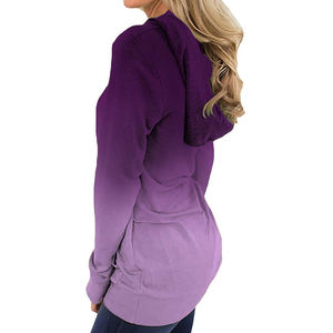 Sweat à capuche personnalisé pour femmes - Streetwear élégant, coupe décontractée moderne, polaire de qualité supérieure, imprimé unique - Product Image 1