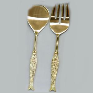 New Royal <b>Decorative</b> salad servers Fish cut style Gold Embossed Fish Handle Salad Server metal <b>decorative</b> salad servers - Product Image 2