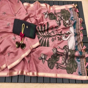 Sari en coton Muga doux de qualité supérieure VASTRA COTTAGE avec pallu en lotus à tissage classique, bordure en zari, tissages en lotus, contraste avec le chemisier - Product Image 4