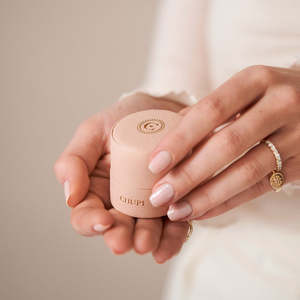 Anillo de Compromiso de Oro Blanco de 14k con Esmeralda, Corte Pera Vintage, Joyería Fina para Boda, Amor Es Todo - Product Image 4