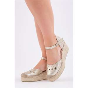 Alpargata cerrada con punta en cuña - Product Image 5