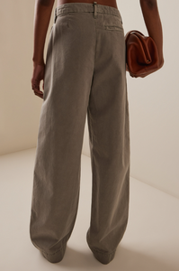 Nouveau style <span class=keywords><strong>pantalon</strong></span> droit d'extérieur personnalisé, <span class=keywords><strong>pantalon</strong></span> <span class=keywords><strong>chino</strong></span> plissé en coton taille mi-haute pour <span class=keywords><strong>femme</strong></span> - Product Image 4