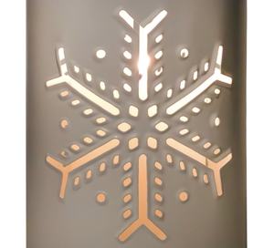 A.K. Artesanías - Juego de 3 Faroles Decorativos Navideños de Metal Blanco, Hechos a Mano, con Diseño Impreso y Recortado, para Decoración de Mesa del Hogar - Product Image 6