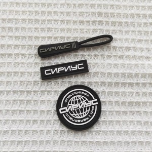 Etiqueta de parches de hierro con logotipo 3D de Pvc de goma de silicona personalizada de fábrica para ropa, sombrero, parches de prensa de calor - Product Image 3