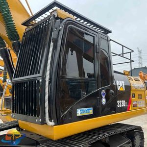 Excavadora CAT325DL Usada en Casi Nuevas Condiciones, Máquina Caterpillar de Segunda Mano en Venta - Product Image 6