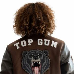 Chaqueta de moda de alta calidad de fabricante personalizado para hombre, chaquetas con letras de béisbol con logotipo bordado personalizado para hombre - Product Image 2