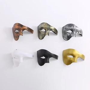 Steampunk <span class=keywords><strong>Phantom</strong></span> Masquerade PVC Cosplay máscara media cara de plástico para hombres/mujeres Punk carnaval disfraz Props <span class=keywords><strong>Phantom</strong></span> máscara fiestas - Product Image 1