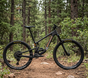 จัดการประมูลจักรยาน Santa Cruz5010 5 C G X X S Evo/Exclusive Complete/Road Bike 2024 โครงไทเทเนียมอัลลอยด์ ล้อแมกนีเซียมอัลลอยด์ - Product Image 1