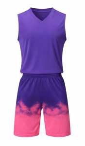 Conjunto de Equipación de Fútbol para Mujer AllStar Pro, Jersey y Pantalones Cortos de Alto Rendimiento, Color Liso, Empaque de 1000 para Entusiastas del Fútbol - Product Image 2