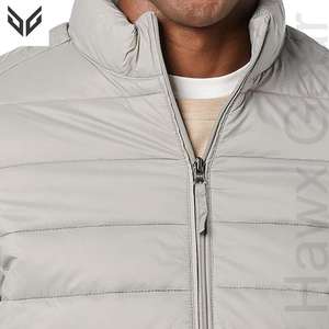 Chaqueta Acolchada de Invierno para Hombre, Corte Entallado, Profesional, Personalizable, Tejido de Lona de Alta Calidad, Ligera, con Capucha - Product Image 4