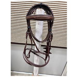 Brida de cuero para montar a caballo hecha a mano de alta calidad para carreras de caballos, precio al por mayor, accesorio de soporte para piernas - Product Image 1