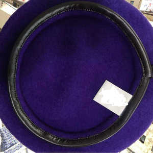 Gorro de boina de lana unisex con banda de cuero, gorro táctico personalizado para actividades al aire libre para pescar, temporadas de invierno, disponible para venta al por mayor - Product Image 2