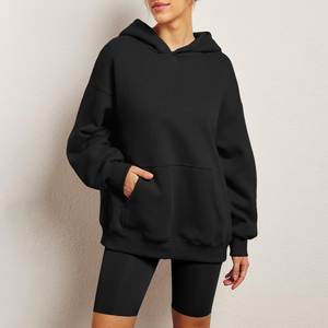 Nueva moda de mujer de algodón grueso de manga larga con capucha de gran tamaño Sudadera negra suelta Logo frontal Streetwear para otoño - Product Image 3